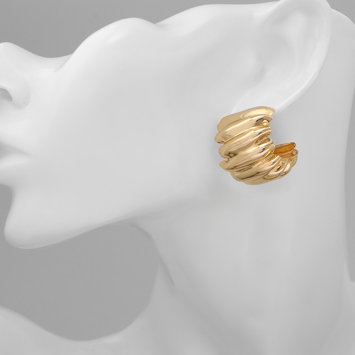 Серьги металл &laquo;Абстракция&raquo; крыло, цвет золото