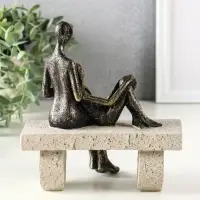 Сувенир полистоун "Абстракция. Мама и ребенок на скамейке" бронза с бежевым 17,5х10,5х19 см   109027