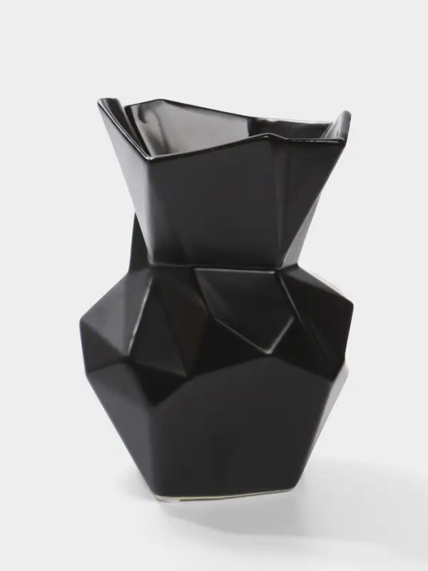 Ваза настольная керамика "Анхель" 20х12 см, чёрный