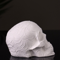 Фигура "Череп с орнаментом" 6х5х5 см, натуральный