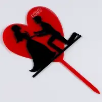 Топпер для торта &laquo;Влюблённые&raquo;