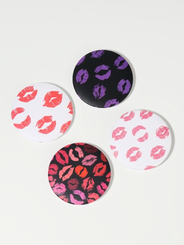 Зеркало складное круг (2) с/увел d7,3см ПОЦЕЛУИ МИКС пласт пакет QF