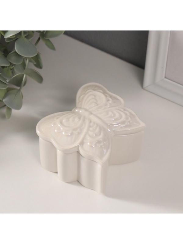 Шкатулка керамика "Бобочка фигурная" белый перламутр 7,3х7,3х4,5 см