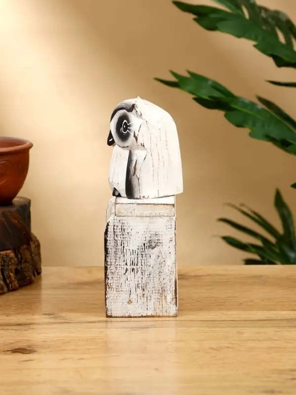 Календарь настольный "Совенок" дерево 11х5х16 см, цв. чёрно-белый