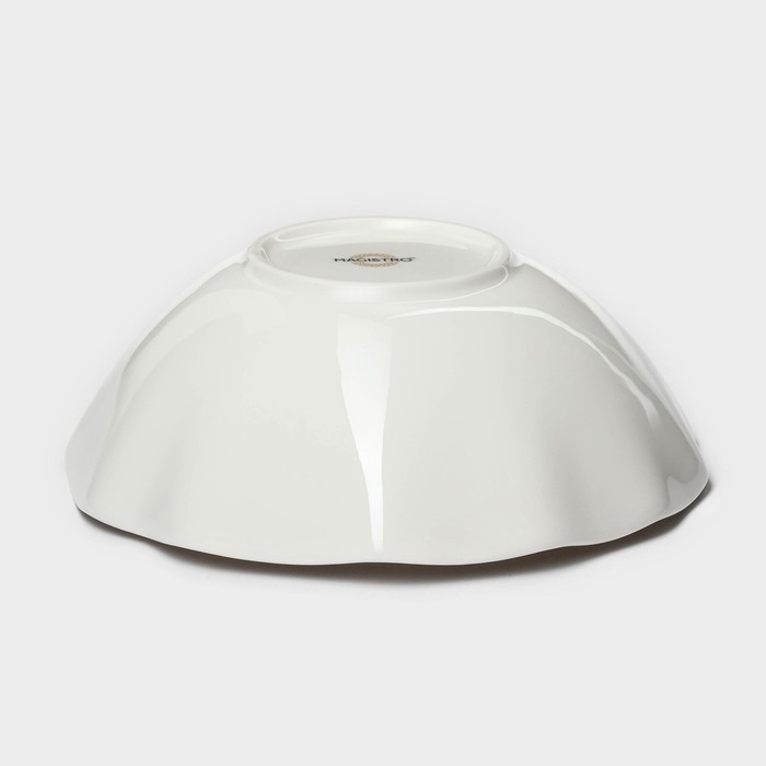 Салатник фарфоровый фигурный Magistro La Perle, 650 мл, d=17,5 см, цвет белый