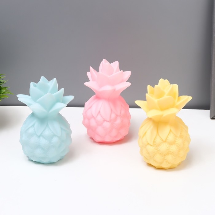 Ночник пластик Ночник пластик "Ананас" МИКС LEDх1 8х8х13 см RISALUX