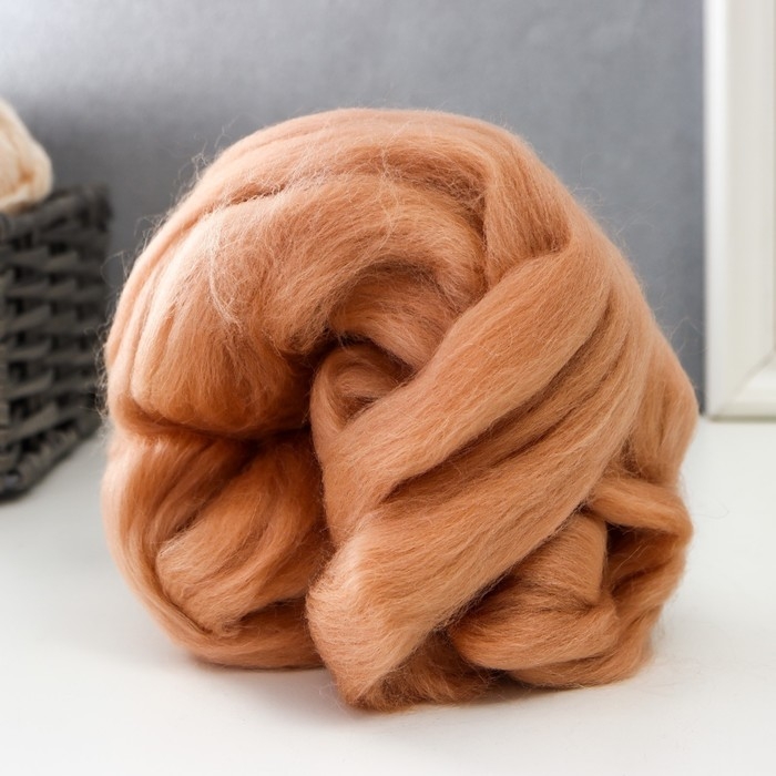 Шерсть для валяния 100% полутонкая шерсть 50 гр (005, бежевый) Шерсть для валяния 100% полутонкая шерсть 50 гр (005, бежевый)