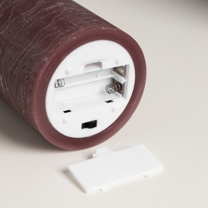 Светодиодная свеча бордовая, 7.5 &times; 12.5 &times; 7.5 см, воск, пластик, батарейки АААх2 (не в комплекте), свечение тёплое белое