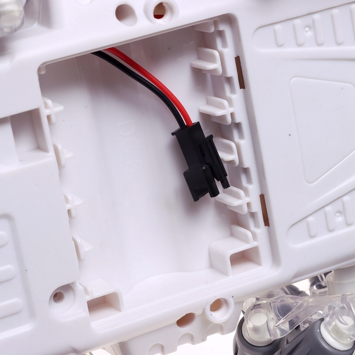 Машинка радиоуправляемая &laquo;Танк&raquo;, аккумулятор, на пульте управления, стрельба: мыльные пузыри