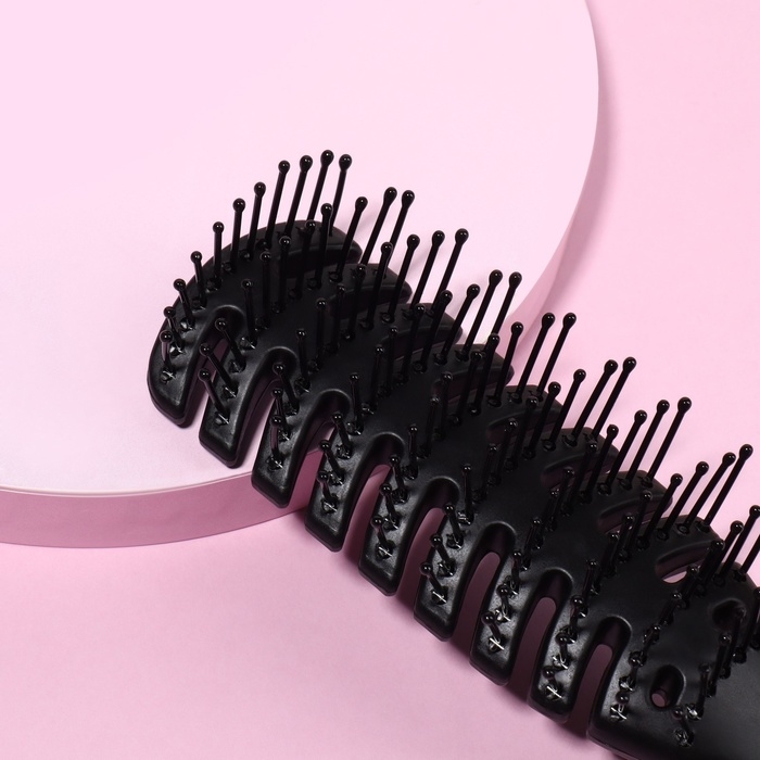 Расчёска массажная, вентилируемая, 4,5 &times; 21 см, цвет чёрный