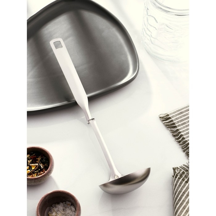 Половник из нержавеющей стали Доляна Bend, 60 мл, 29,5&times;8 см, цвет серебряный