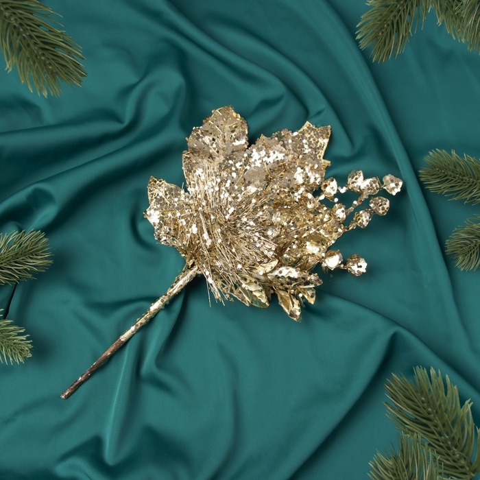 Декор "Новогодняя грация" резные листья, 33х17 см, золото