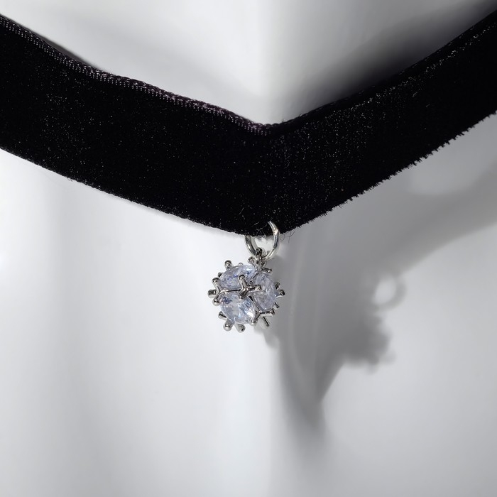 Чокер &laquo;Стразинка&raquo; ромб, цвет белый в серебре, 33 см