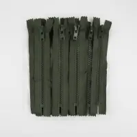 Молния &laquo;Трактор&raquo;, №8, неразъёмная, замок автомат, 18 см, хаки