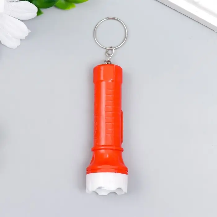 Фонарик брелок для ключей на кольце &laquo;Дорожный&raquo;, светит, 6.3&times;2.3&times;2.3 см, МИКС