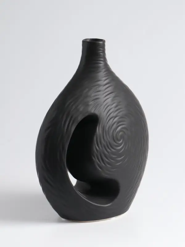 Ваза &laquo;Невада&raquo;, 23&times;16.5 см, керамика, чёрная
