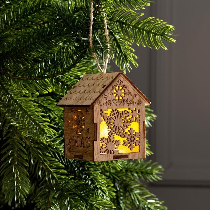 Ёлочная игрушка &laquo;Домик со снежинками&raquo;, от батареек, свечение тёплое белое