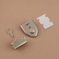 Застёжка для сумки, 3,8 &times; 5 см, цвет жемчужный серебряный