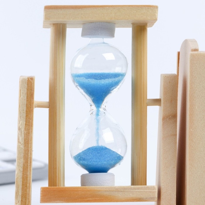 Органайзер для канцелярии с песочными часами (2 в 1) «№1» Органайзер для канцелярии с песочными часами (2 в 1) «№1»