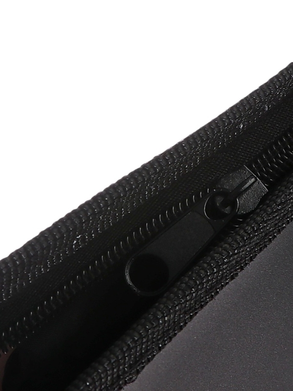 Папка А3 , 467х338х100 мм, deVENTE Папка А3 , 467х338х100 мм, deVENTE "Super Spy", с ручками, пластиковая, молния сверху, внутренний карман