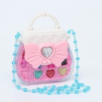 Набор косметики для девочек &laquo;Сумочка с цепочкой&raquo;