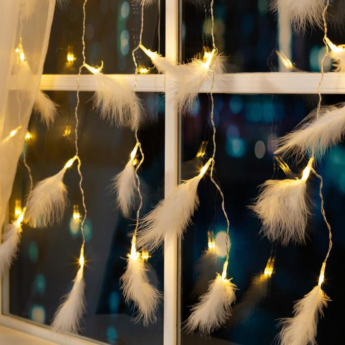 Гирлянда &laquo;Занавес&raquo; 3 &times; 1.4 м с насадками &laquo;Перья&raquo;, IP20, прозрачная нить, 80 LED, свечение тёплое белое, 8 режимов, 220 В