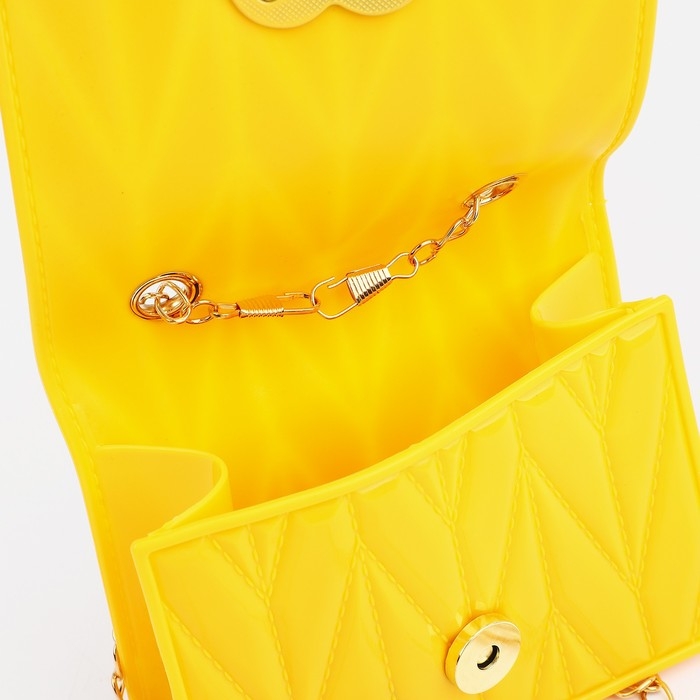 Сумка мессенджер детская для девочки на магните, цвет жёлтый Сумка мессенджер детская для девочки на магните, цвет жёлтый