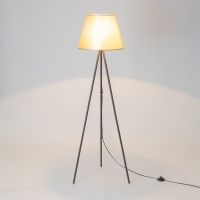 Торшер "Лаут" 1х15Вт Е27 шоколад, шампань Торшер "Лаут" 1х15Вт Е27 шоколад, шампань