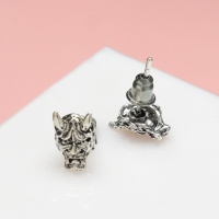 Серьги металл &laquo;Япония&raquo; маска с рогами, цвет чернёное серебро