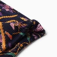 Плиссированный женский платок MINAKU, 70*70, цв.тёмно-синий Плиссированный женский платок MINAKU, 70*70, цв.тёмно-синий