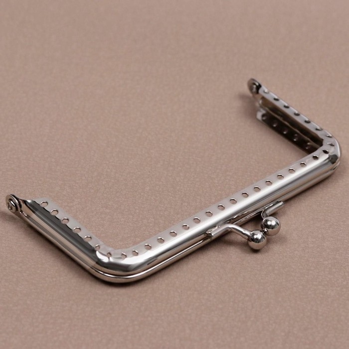 Фермуар пришивной «Прямоугольник», 10 см, цвет серебряный Фермуар пришивной «Прямоугольник», 10 см, цвет серебряный