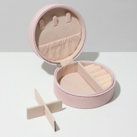 Органайзер для хранения украшений «Шкатулка портативная круг», 9,8×9,8×4,5 см, цвет розовый Органайзер для хранения украшений «Шкатулка портативная круг», 9,8×9,8×4,5 см, цвет розовый