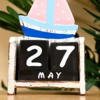 Календарь настольный &laquo;Парусник&raquo;, 18&times;10.5&times;5.5 см, дерево, розовый