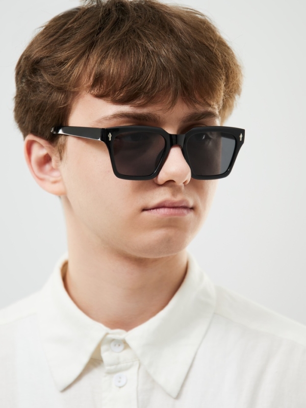 Очки солнцезащитные мужские, uv 400, ширина 14.5 см, дужка 14 см, линза 6.4 х 5 см