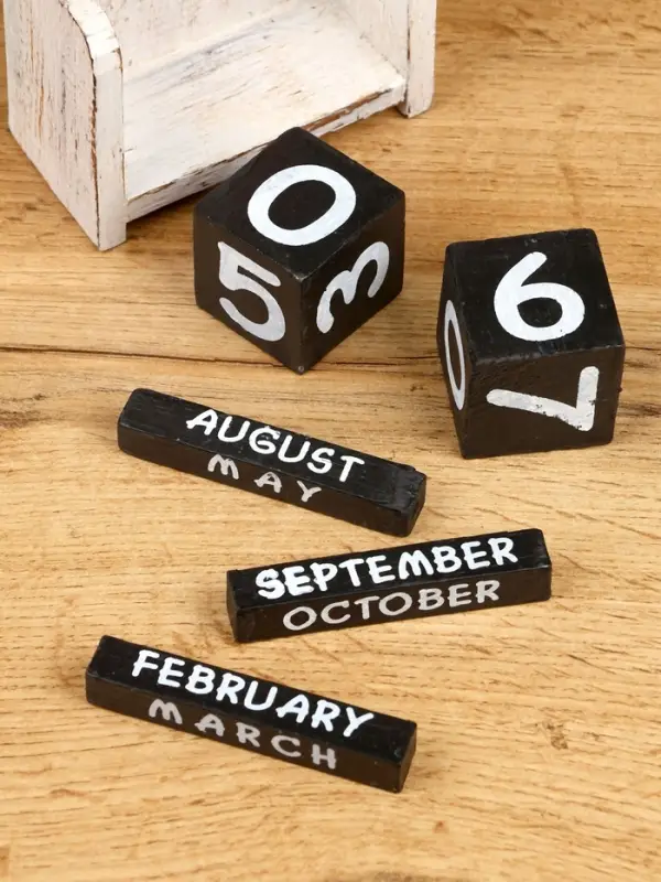 Календарь настольный "Парусник" дерево 11х5х16 см, цв. оранжевый