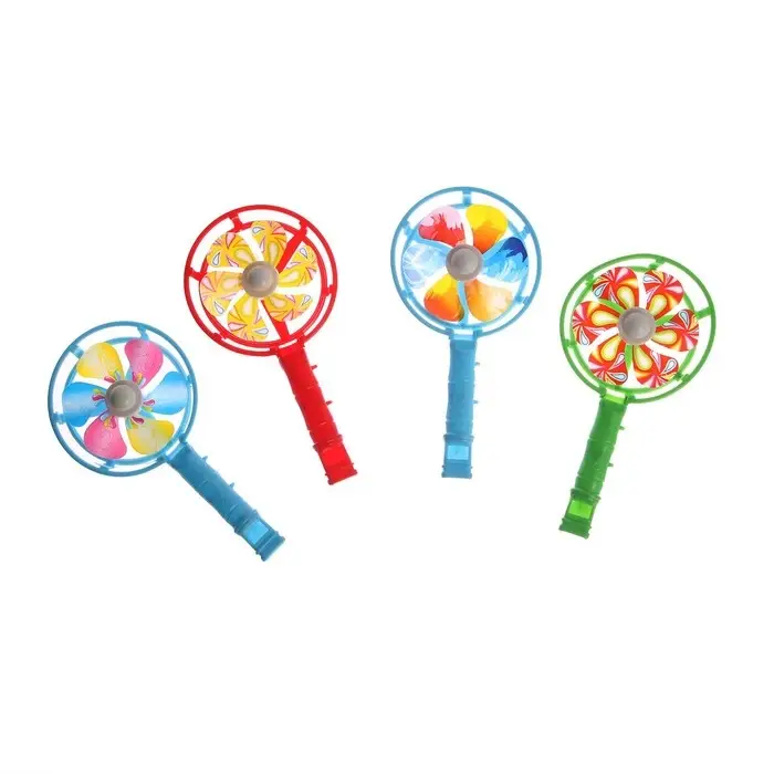 Ветерок &laquo;Вихрь&raquo;, со свистком, цвета МИКС