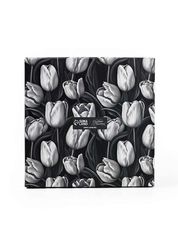 Коробка для цветов с вазой и PVC окнами складная «Чёрно-белая эстетика», 23 х 30 х 23 см Коробка для цветов с вазой и PVC окнами складная «Чёрно-белая эстетика», 23 х 30 х 23 см