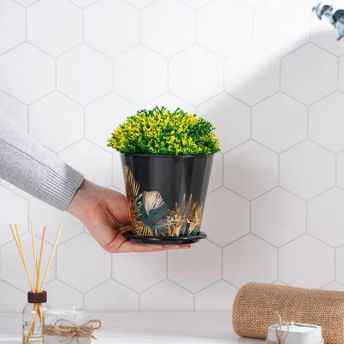 Горшок для цветов Доляна &laquo;Голди&raquo;, 800 мл, цвет чёрный