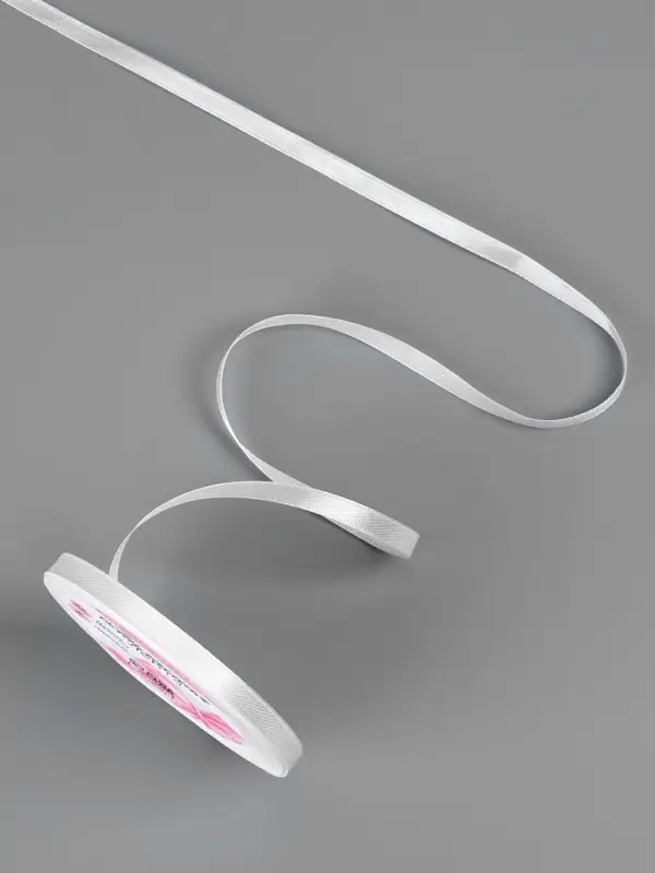 Лента атласная, 6 мм &times; 23 &plusmn;1 м, белая №01