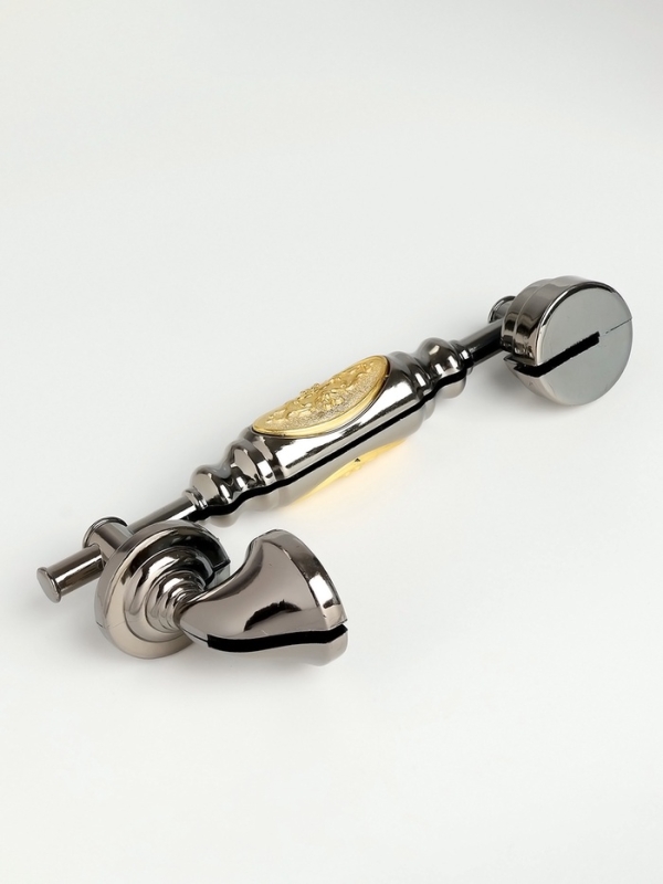 Часы будильник настольные, на батарейках, 25 х 17 х 6.3 см, циферблат d-7 см