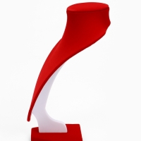 Бюст для украшений, 17,5&times;13&times;25 см, h=25 см, цвет красный