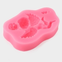 Молд &laquo;Ангел с букетом&raquo;, силикон, 9,3&times;6&times;1,9 см, цвет розовый