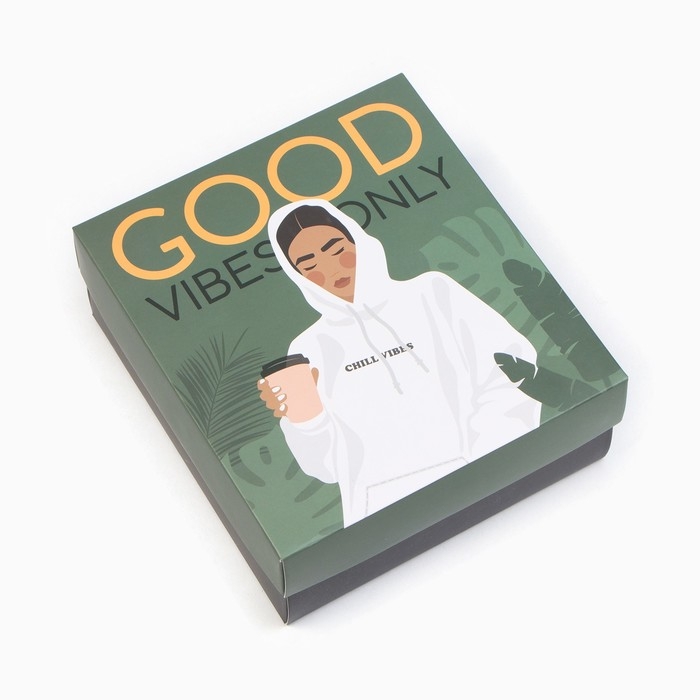 Подарочный набор термос и носки 3 пары KAFTAN Подарочный набор термос и носки 3 пары KAFTAN "Good", р. 36-39 (23-25 см)