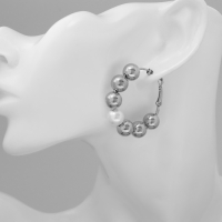 Серьги-кольца &laquo;Бусины&raquo; соединение, цвет белый в серебре