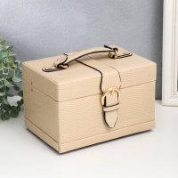 Шкатулка кожзам для украшений сундучок "Рептилия беж" с пряжкой 16х22х14 см Шкатулка кожзам для украшений сундучок "Рептилия беж" с пряжкой 16х22х14 см