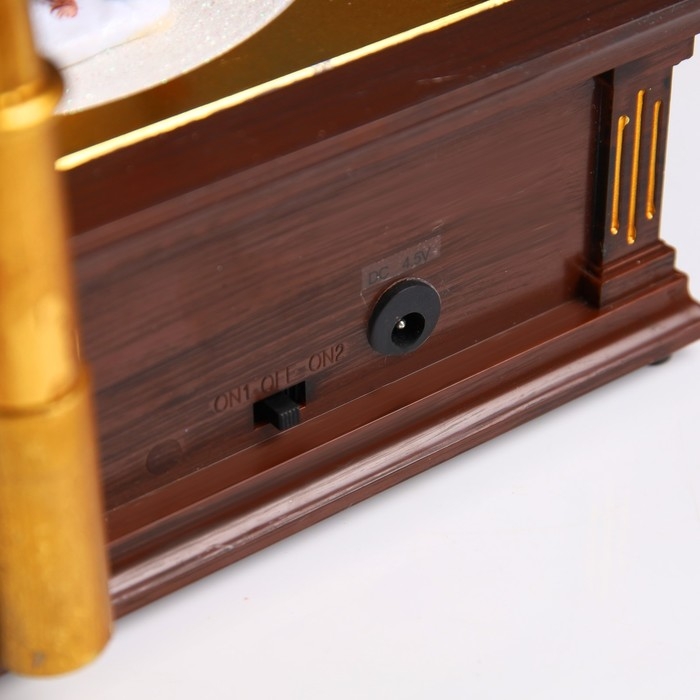 Светодиодная фигура &laquo;Рождественский граммофон&raquo; 24.5 &times; 35.5 &times; 22.5 см, полистоун, батарейки ААх3 (не в комплекте), USB, свечение мульти