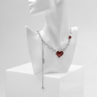 Колье &laquo;Сердце&raquo;, цвет красный в серебре, 40 см