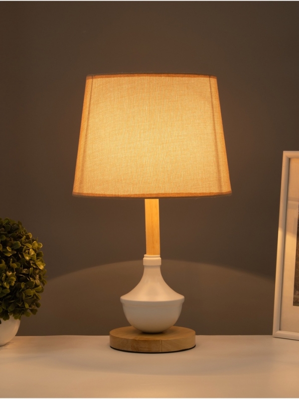 Лампа настольная BayerLux ЭКО "Тамара" 1х40Вт Е27 коричневый/белый. 26х26х44см