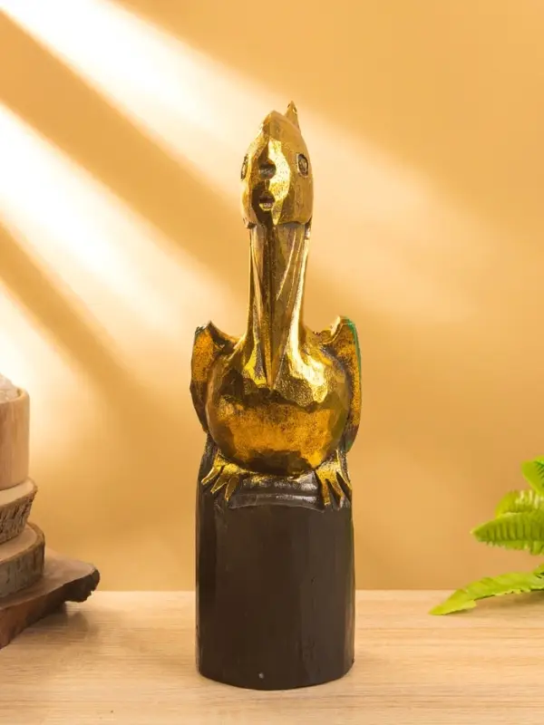 Сувенир интерьерный "Пеликан" 10х10х33 см, дерево, цв. золото