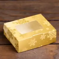 Коробка подарочная новогодняя складная &laquo;Золотые снежинки&raquo;, 10&times;8&times;3.5 см